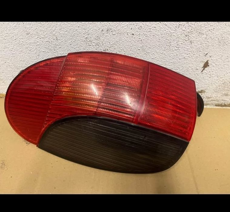 Farolim stop Peugeot 306