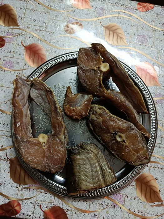 Риба копчена та в'ялена