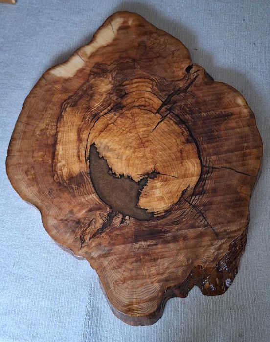 Stolik / Gotowy plaster drewna z żywicy epoksydowej z jesionu