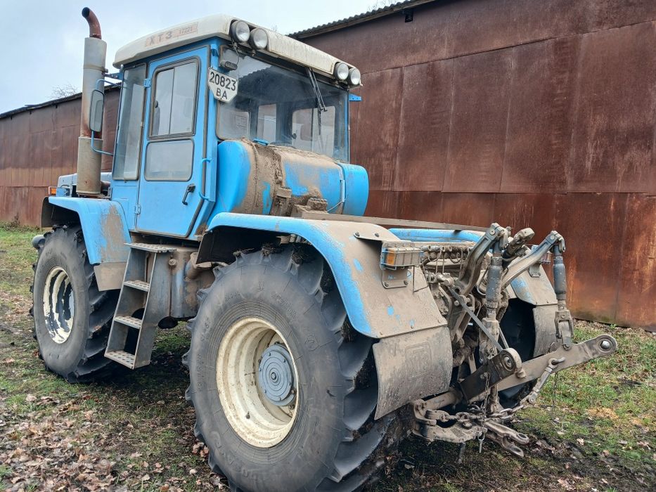 Продам трактор ХТЗ 17221-21 в доброму технічному стані.