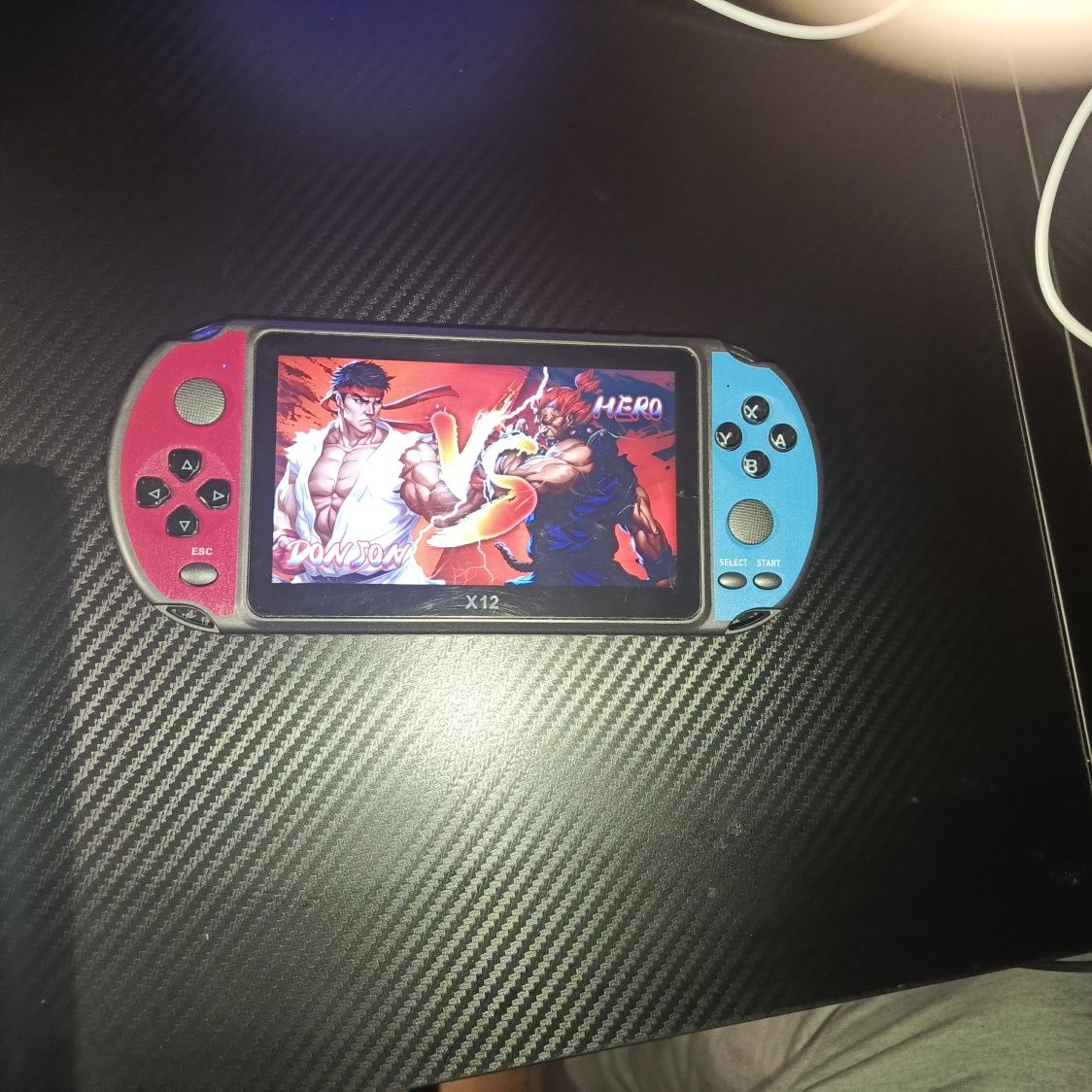 Sprzedam mini konsole retro do gier cena 250zl