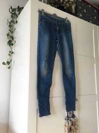 Spodnie / jeansy / dżinsy