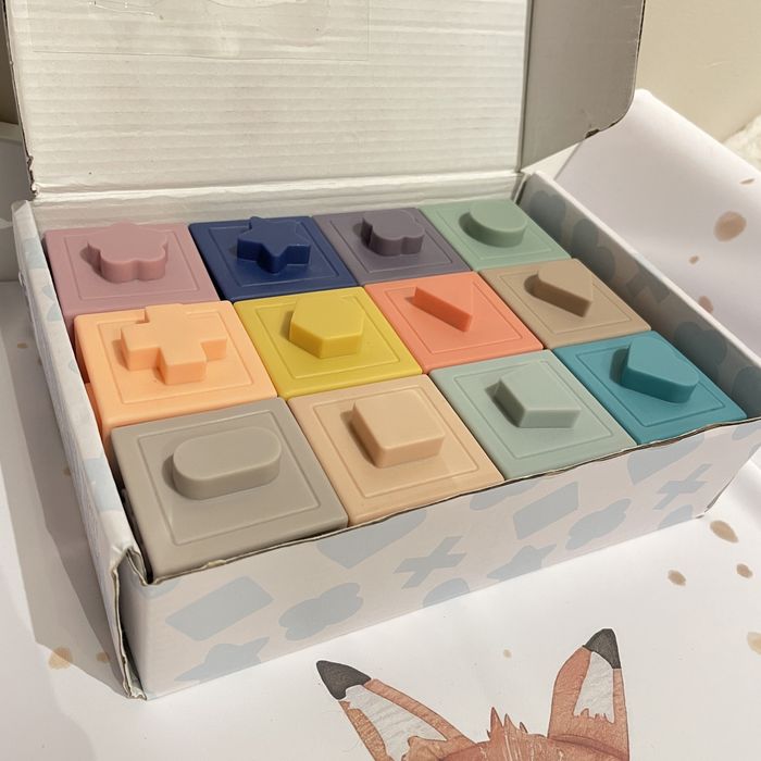 Canpol Babies miękkie gumowe klocki sensoryczne edukacyjne kształty