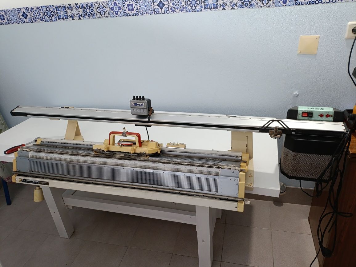 Motor para maquina de tricotar