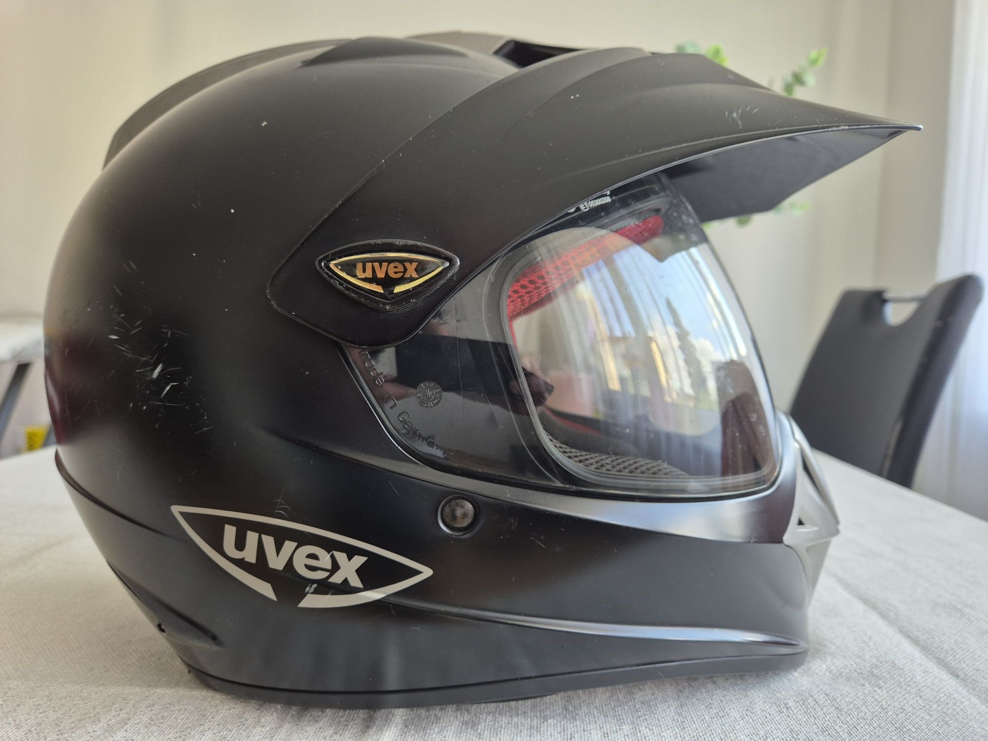 Мото вело шолом Uvex Enduro