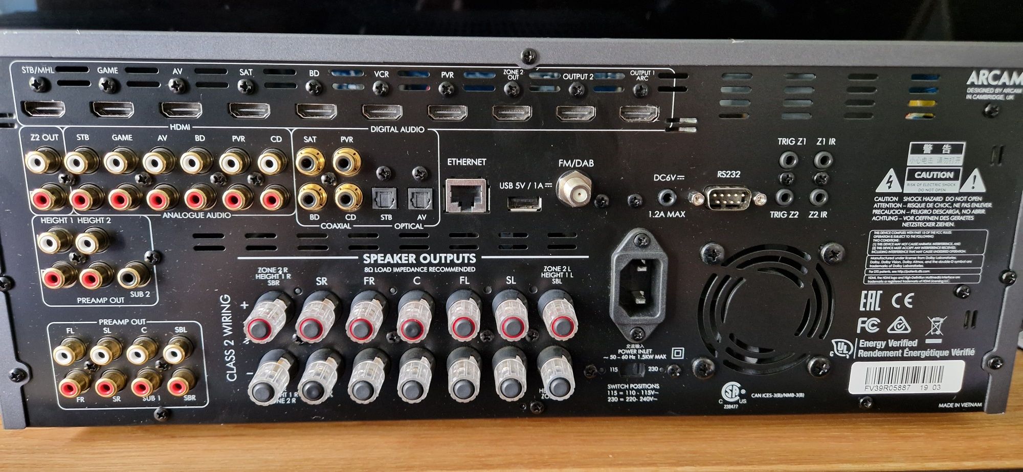 Arcam AVR390 amplituner Dolby Atmos 7.1.4