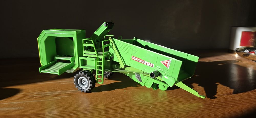 Rarytas  Siku  kombajn