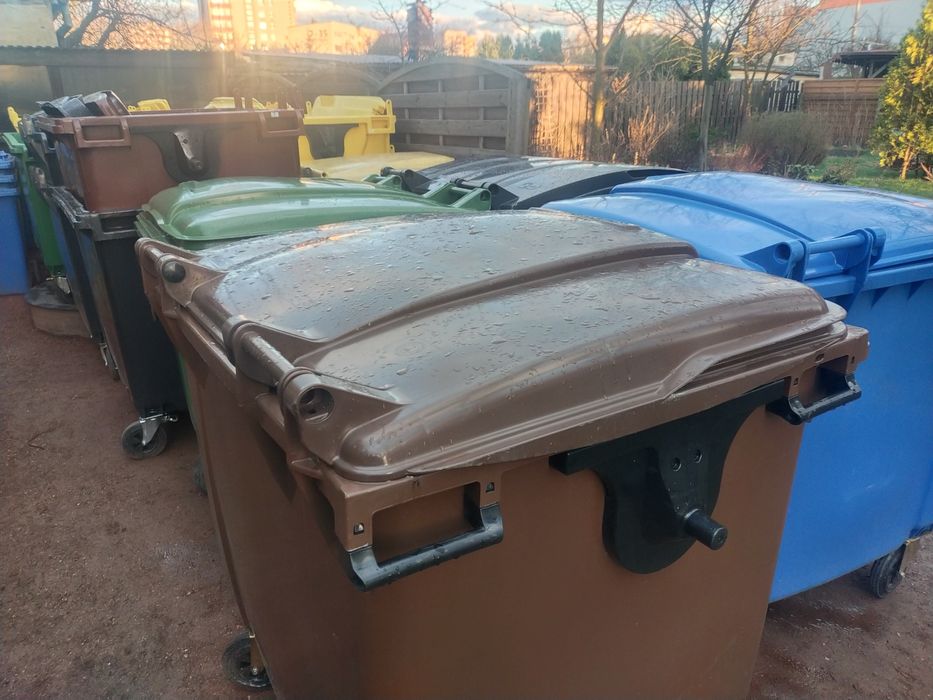 Kosz pojemnik na odpady kontener 1100L