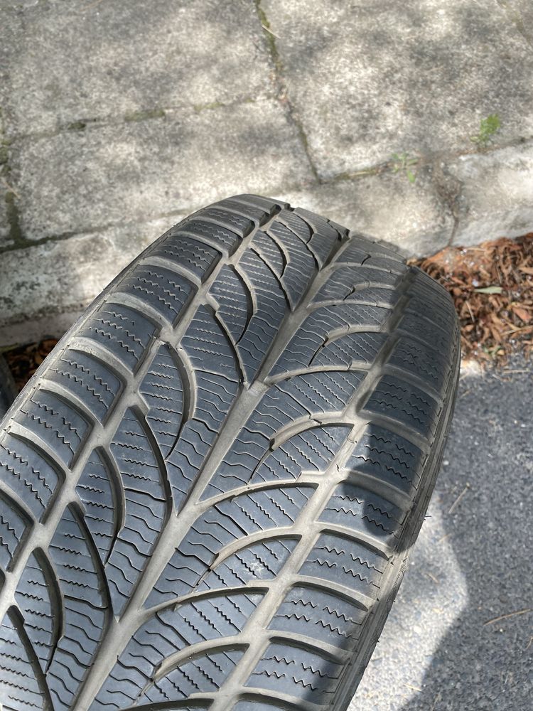 3 opony zimowe Paxaro Winter 225/40 R18 92V XL