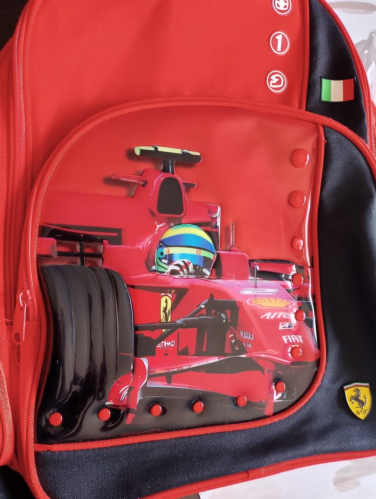 Plecak szkolny ferrari