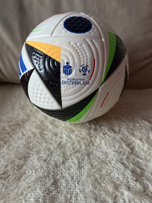 Pilka nozna Adidas Ekstraklasa Pro JD9065 meczowa