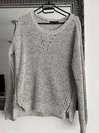 Sweter - rozmiar s