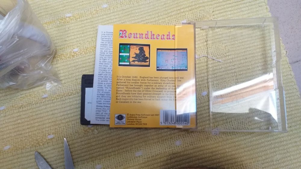 Roundheads ZX spectrum Novo de stock antigo