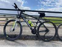 Bicicleta btt com extras
