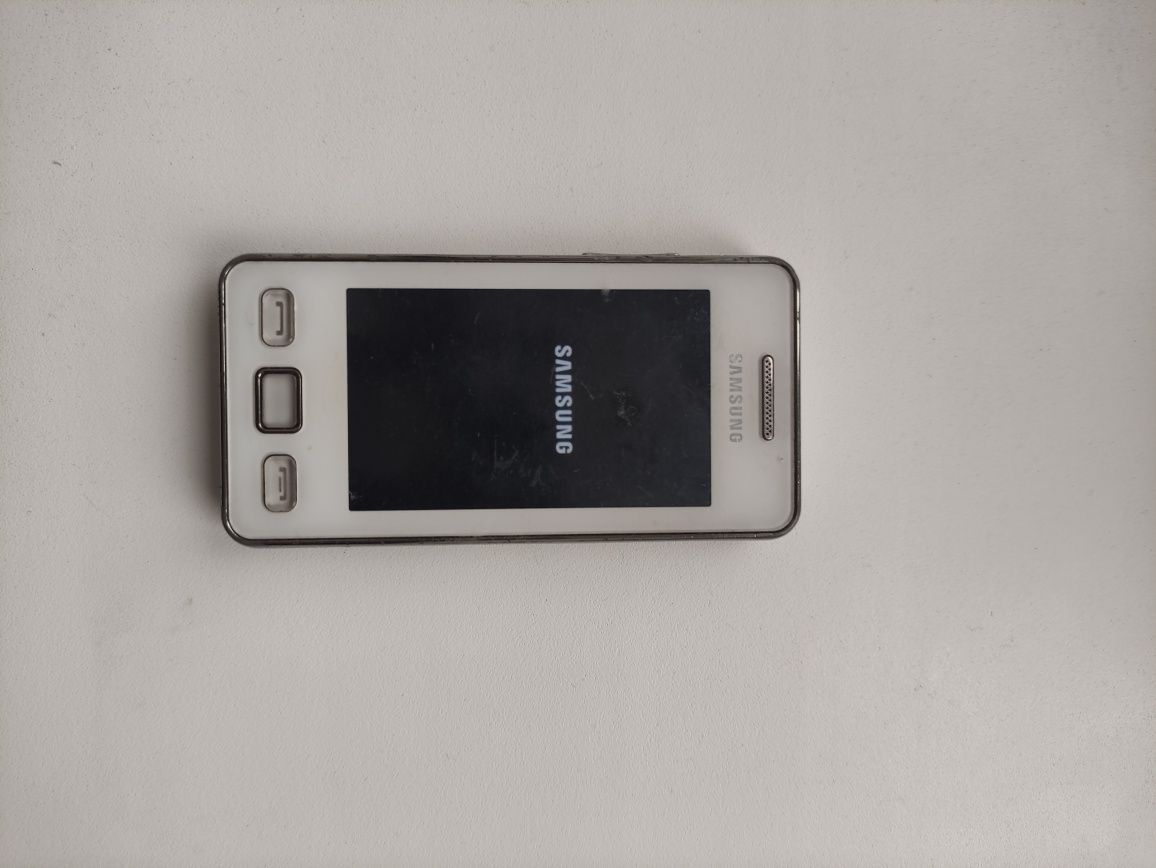 Рабочий мобильный телефон Samsung
