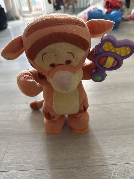 Іграшки музичні Fisher Price горщик, книжечка, будинок, тигр