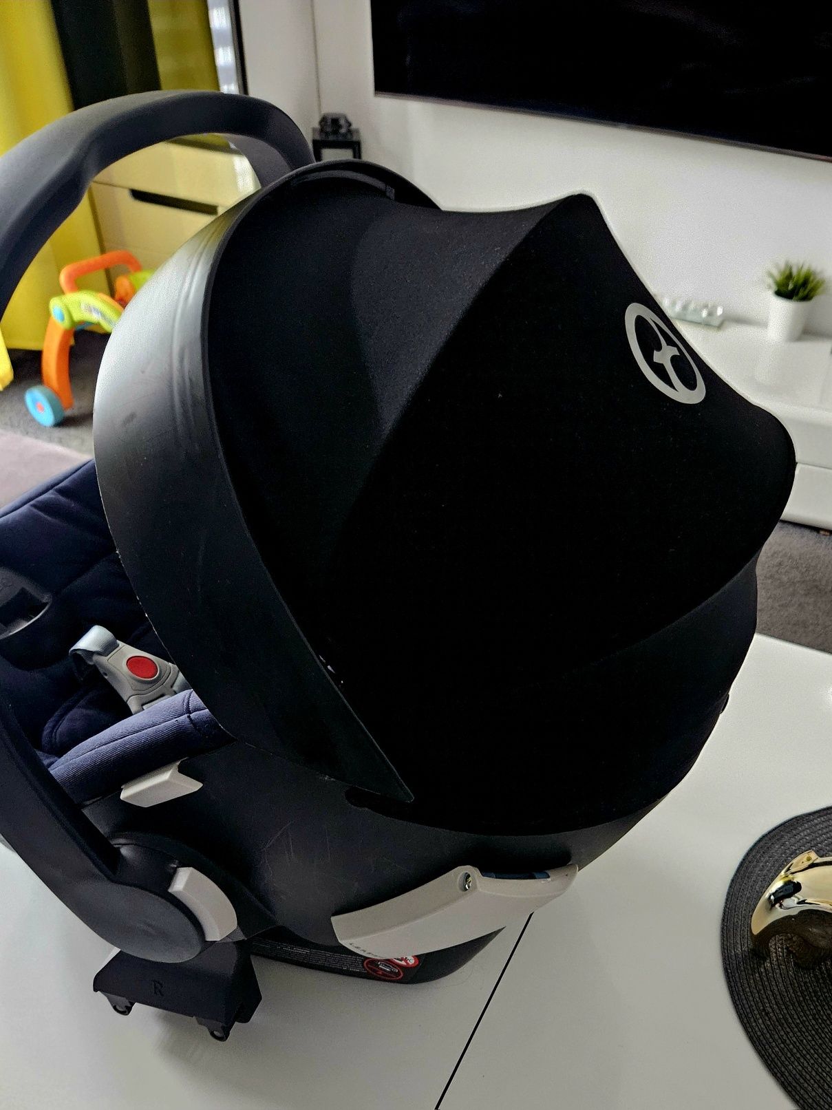 Fotelik CYBEX Aton 5 z adapterami