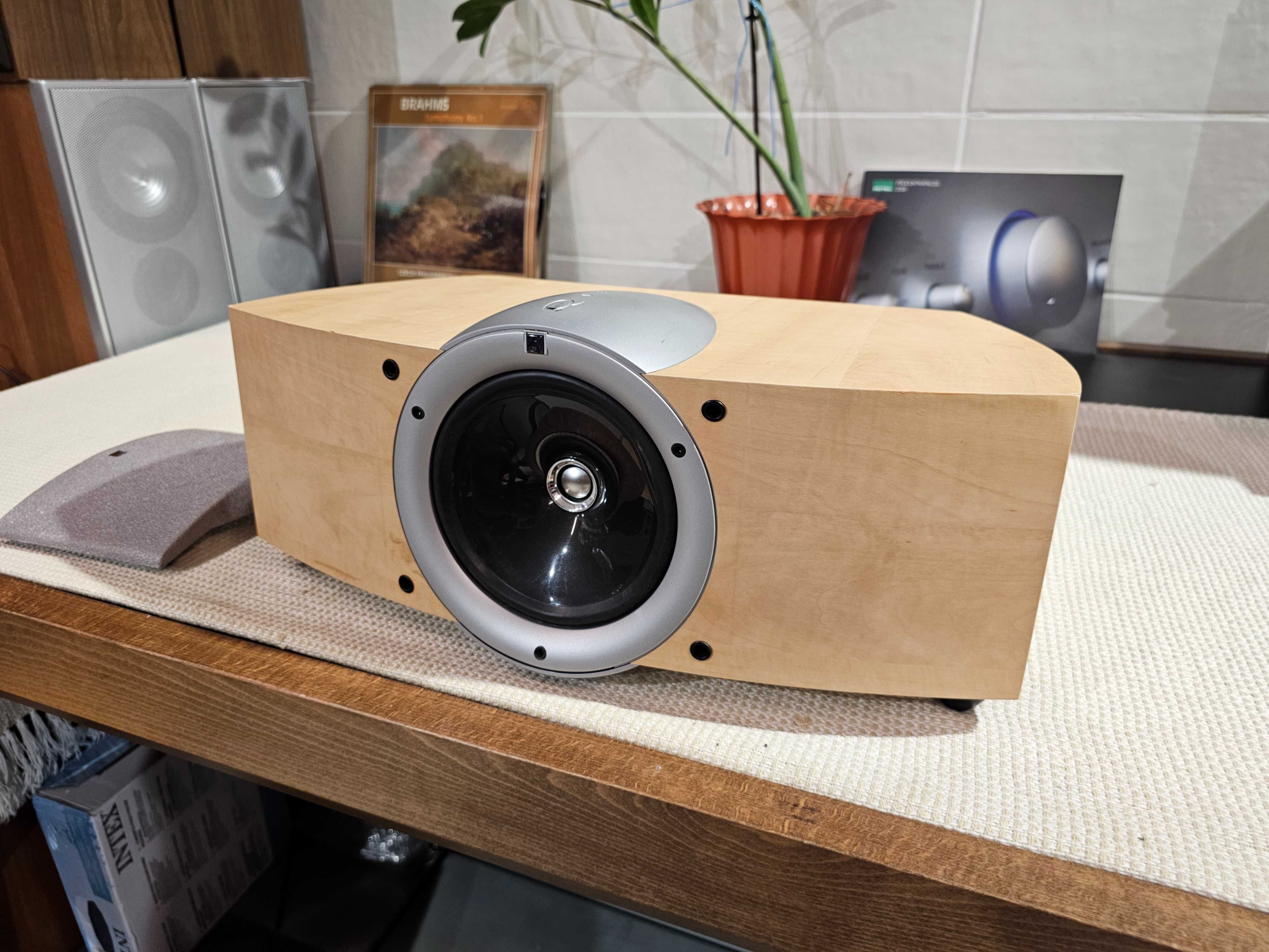 KEF Q9c Center Channel Speaker