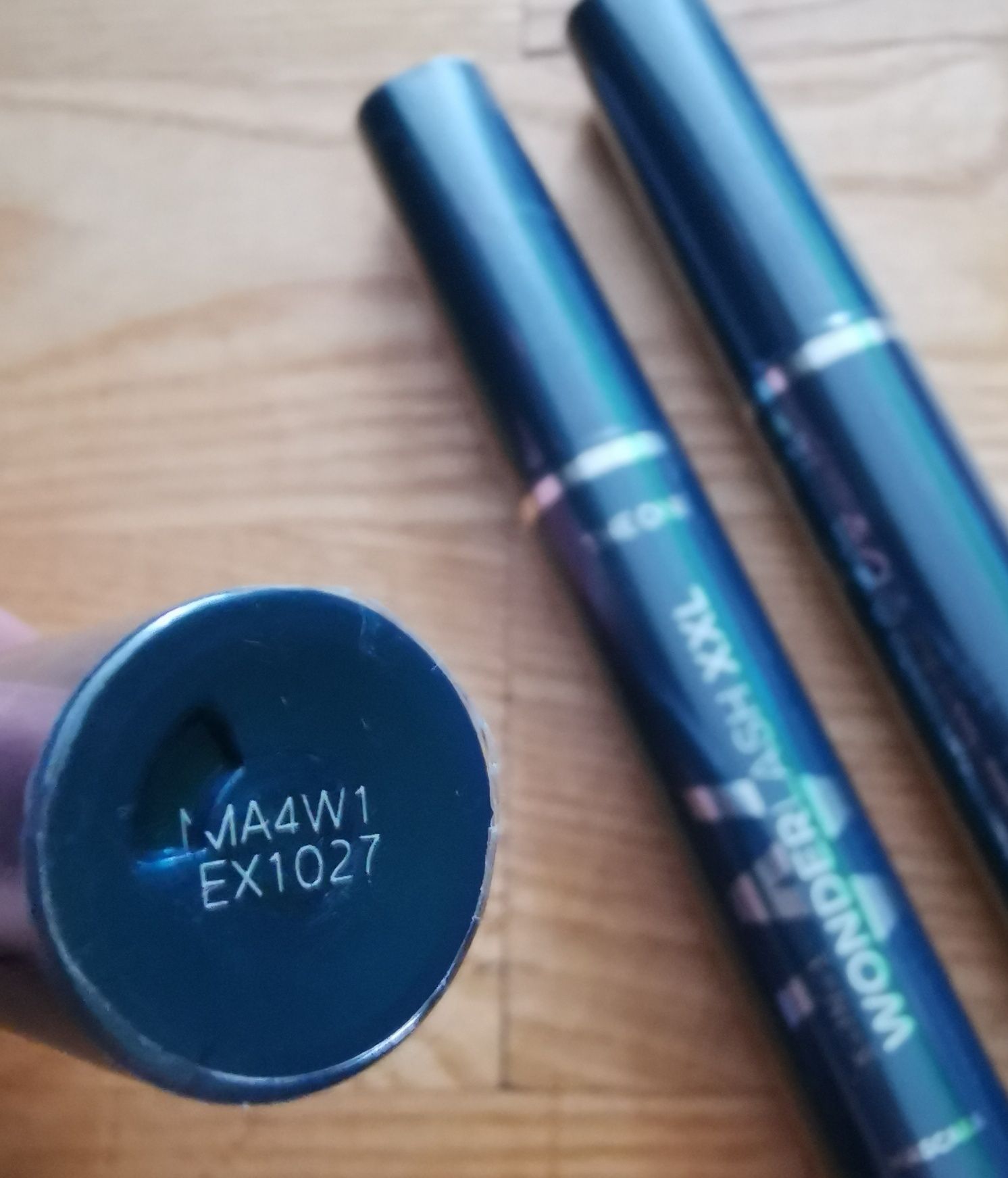 Tusz WonderLash XXL od Oriflame