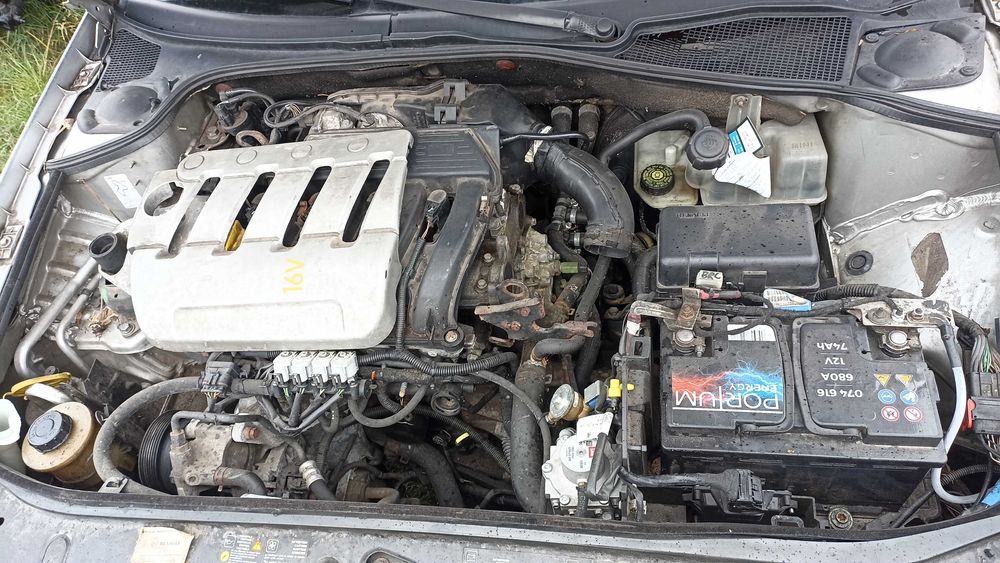 Silnik 2,0 16V F4R 6714 Renault Laguna Espace Scenic Megane PaliWaucie