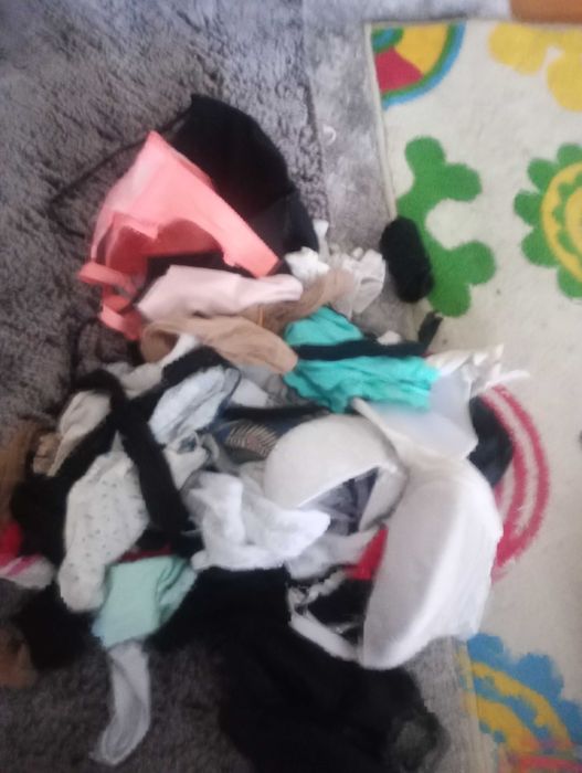 Zestaw damskiej bielizny majtki rajstopy