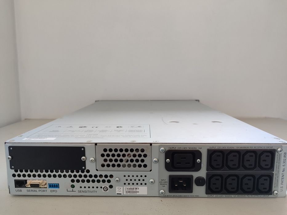 Smart UPS APC DLA 3000 RMI2U ДБЖ безперебійник упс бесперебойник ИБП