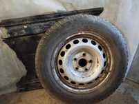 Sprzedam felgi stalowe plus opony zimowe do VW Touran 4 sztuki