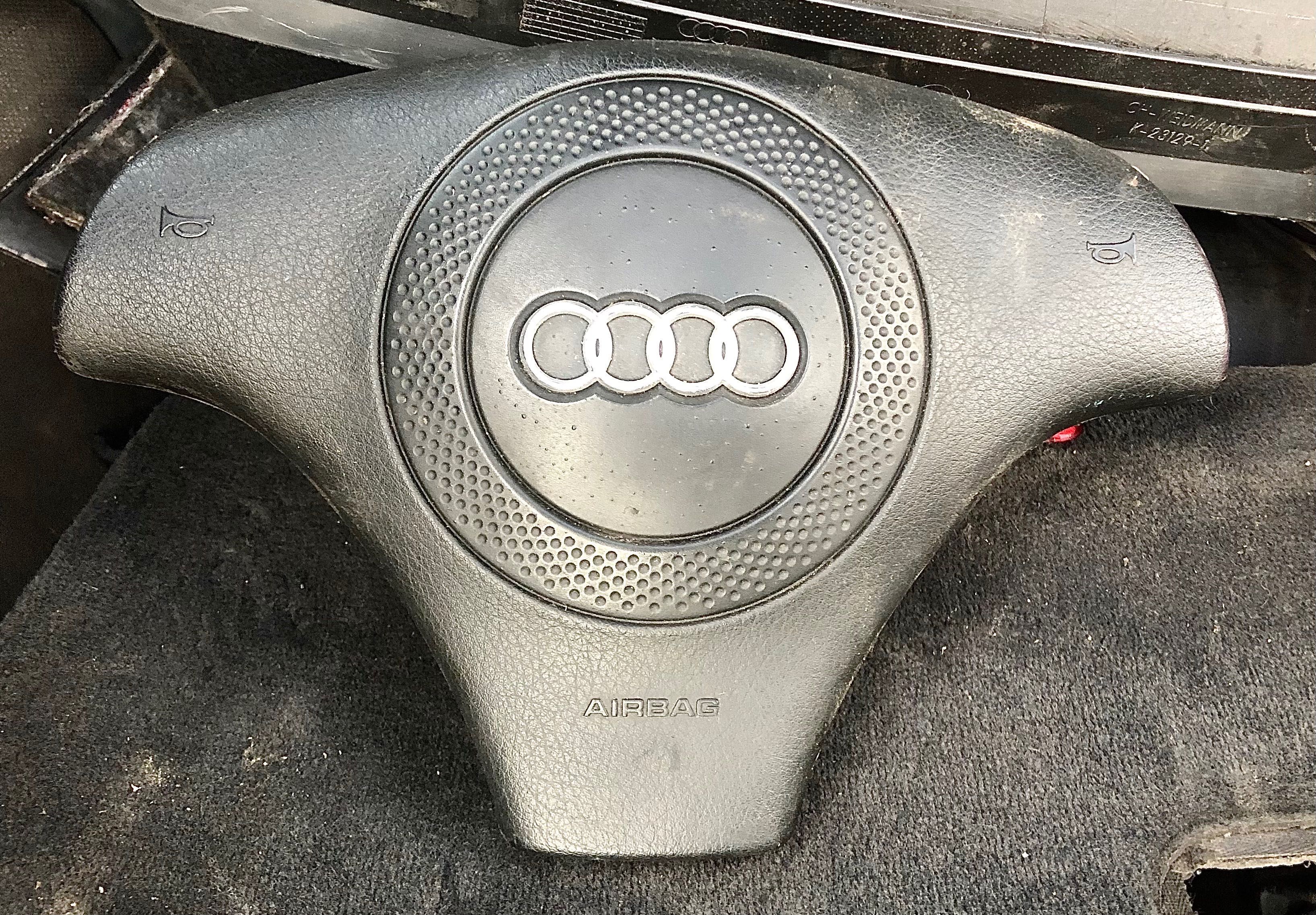 Airbag Audi A6 (C5) 1997-2004 Подушка безопасности руля