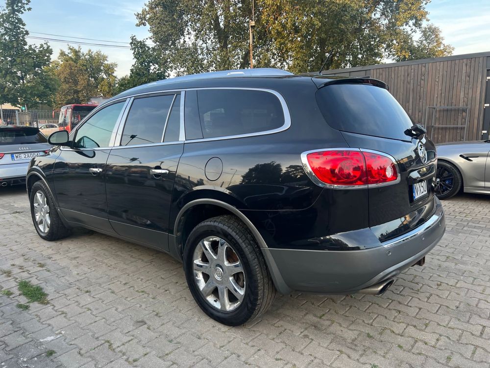 Buick Enclave 3.6 automat mozliwa zamiana 7 osobowy