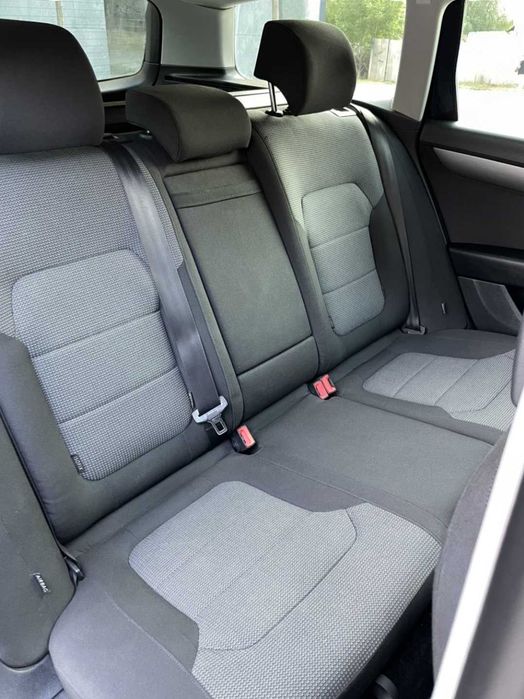 Таксі ЕКСКЛЮЗИВ •• Львів • Європа • Україна •• Volkswagen Passat В7