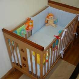 Cama de Bebé nova