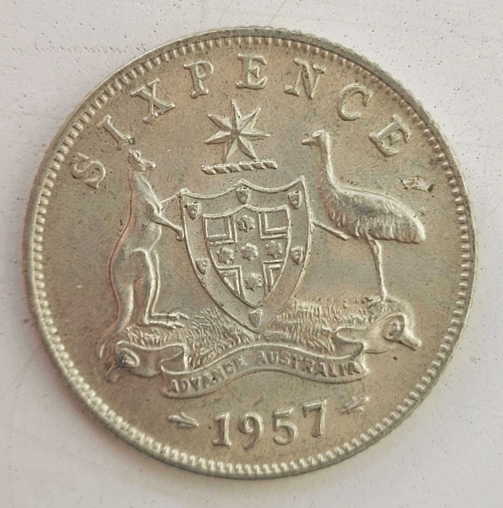 6 Pensów. Australia. 1957. Srebro. Piękny stan.