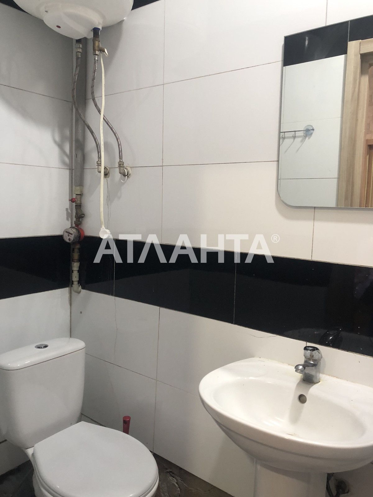 Продаж 1 кім квартири  по вул О. Теліги.