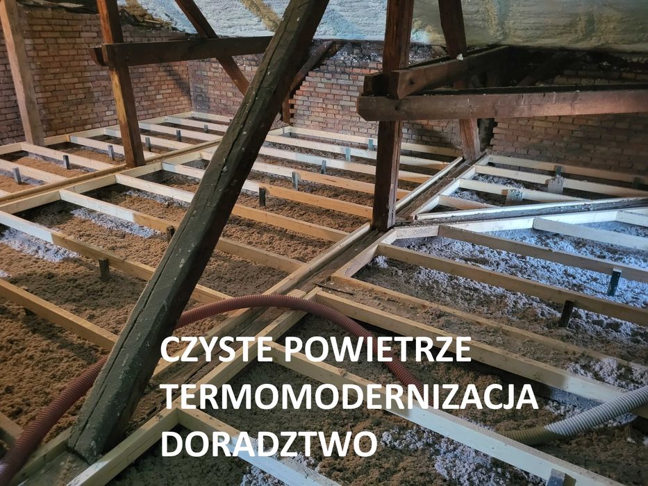 Ocieplenie domu izolacje celuloza wdmuchiwanie docieplanie poddasza