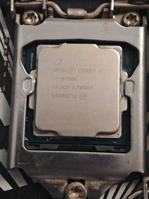 Intel Core i7 8700K 3.7GHz/8GT/s/12MB s1151