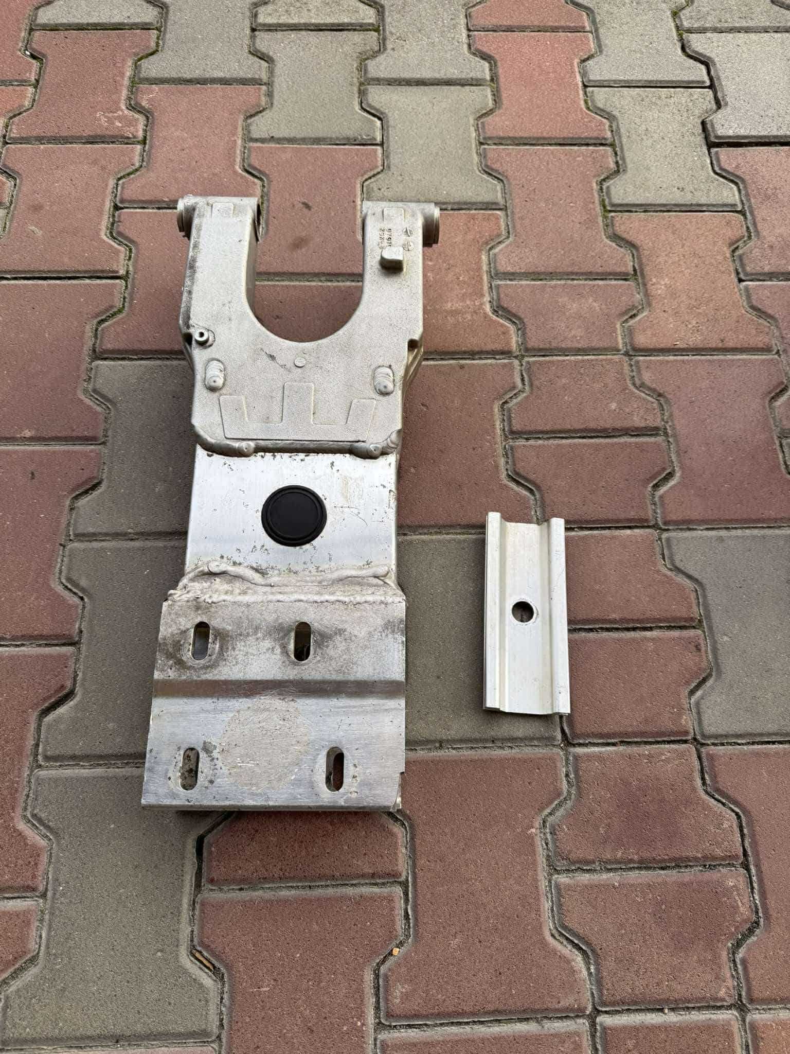 wahacz zawieszenie tyl tylne Suzuki LTZ 400 r 03-08