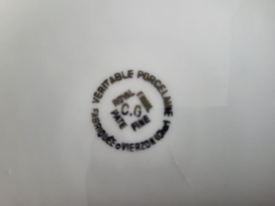 Sprzedam starą francuską porcelane