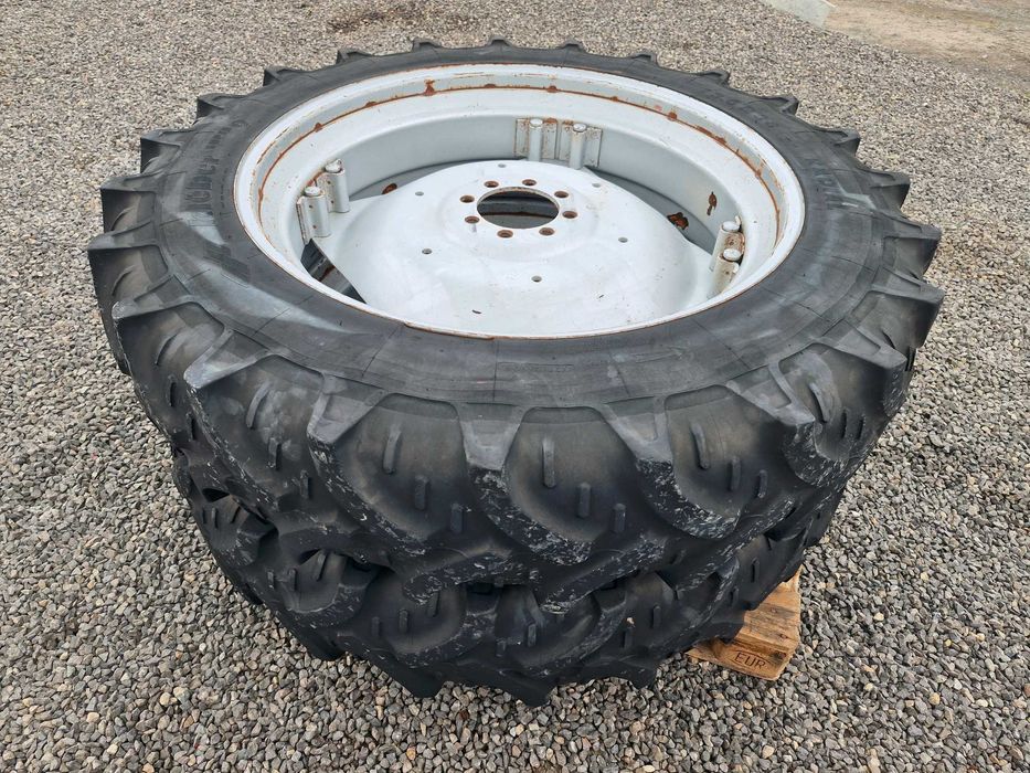 KOŁA WĄSKIE do MIĘDZYRZĘDZI 13.6 r38 tył DEUTZ STEYR 38x12 centr 160mm