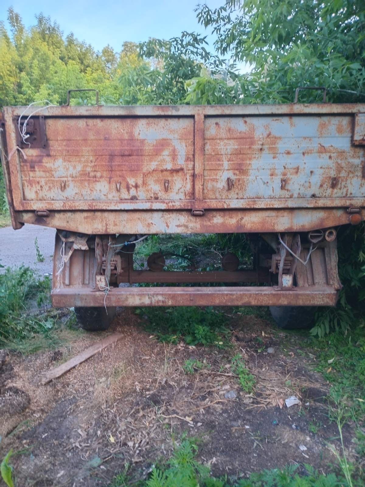 Продам зіловський причіп