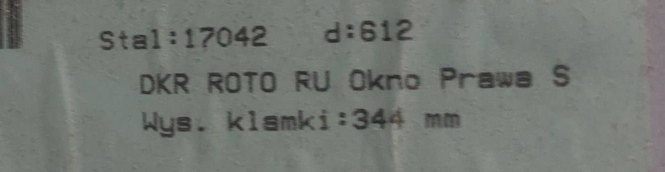 Okno PCV RU jednoskrzydłowe 3-szybowe białe 700x800