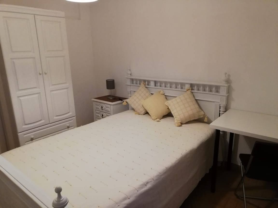 Quarto para alugar em Setúbal