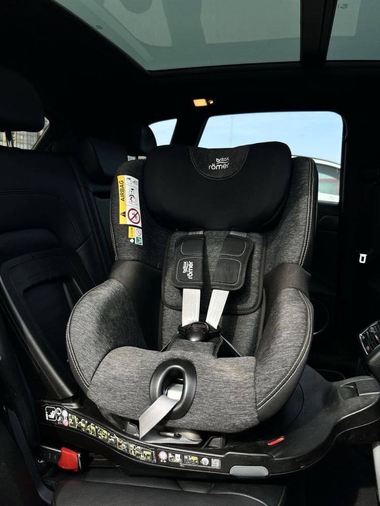 Автокрісло Britax Römer DUALFIX i-SIZE V22 Graphite Marble