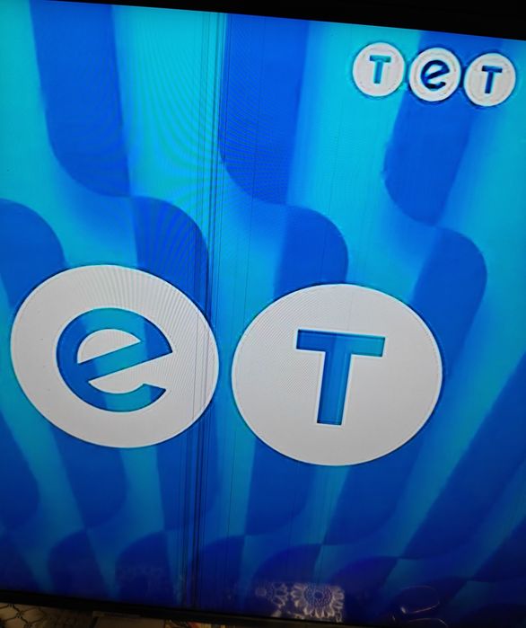 Samsung UN40NU7100 :7-го поколения
Экран: 40 in, VA, Edge LED, 3840 x