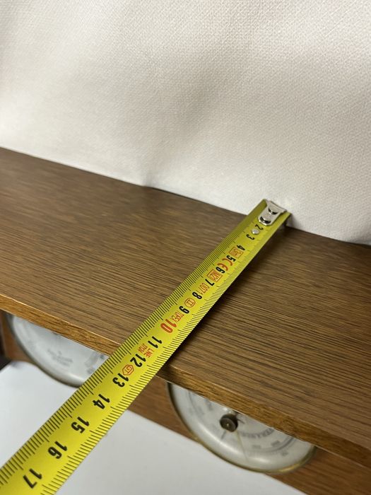 Półka i stacja pogodowa barometr drewno dąb