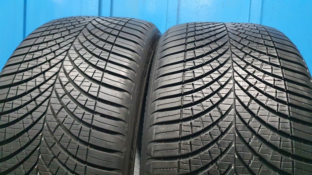255/35 R19 Sprzedam opony całoroczne Goodyear ! Rok 2023