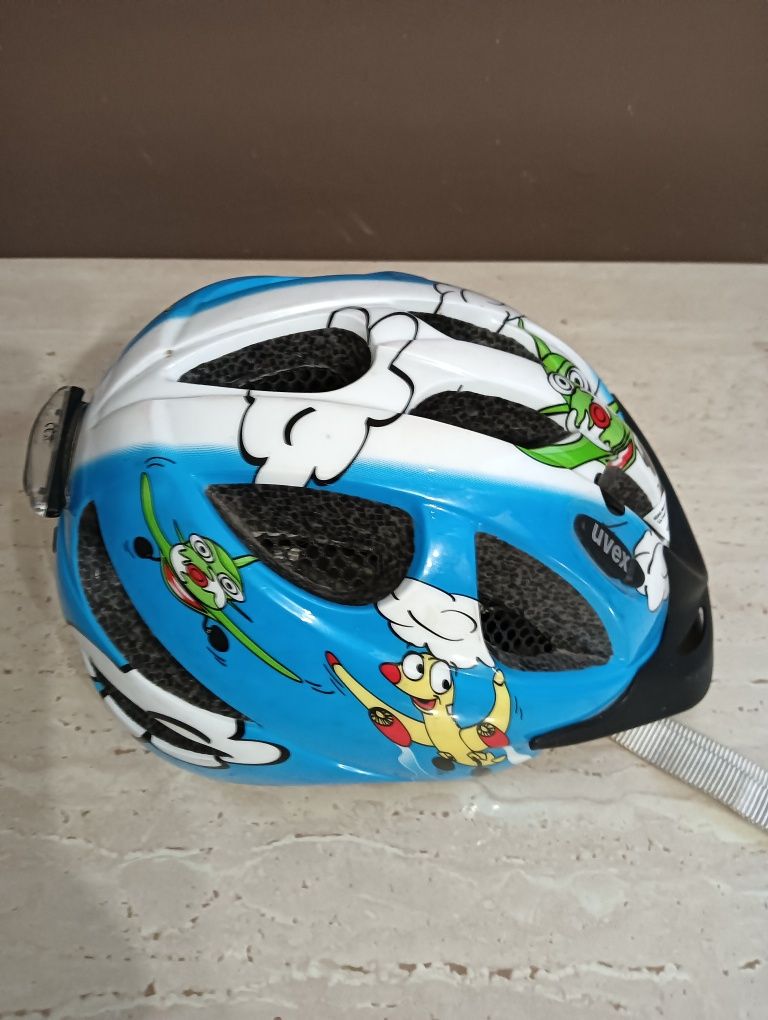 Kask rowerowy dziecięcy Uvex rozmiar 49-55