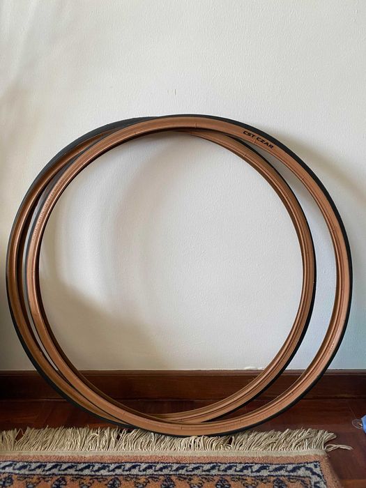 Pneus de Bicicleta 700x28C