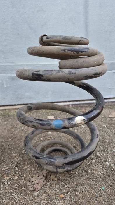 Задние пружины ланос сенс нексия авео разборка шрот запчасти

250 грн