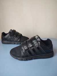 Кросовки Adidas 32p мокасини хайтопи кросівки
