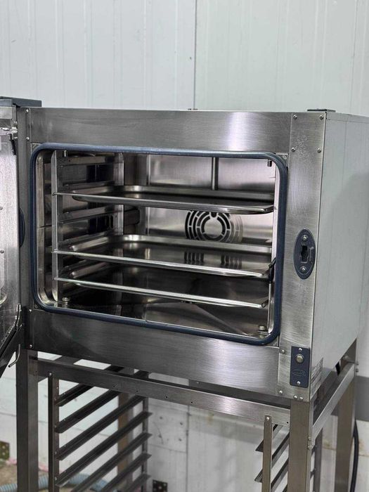 Пароконвектомат UNOX XVC 305